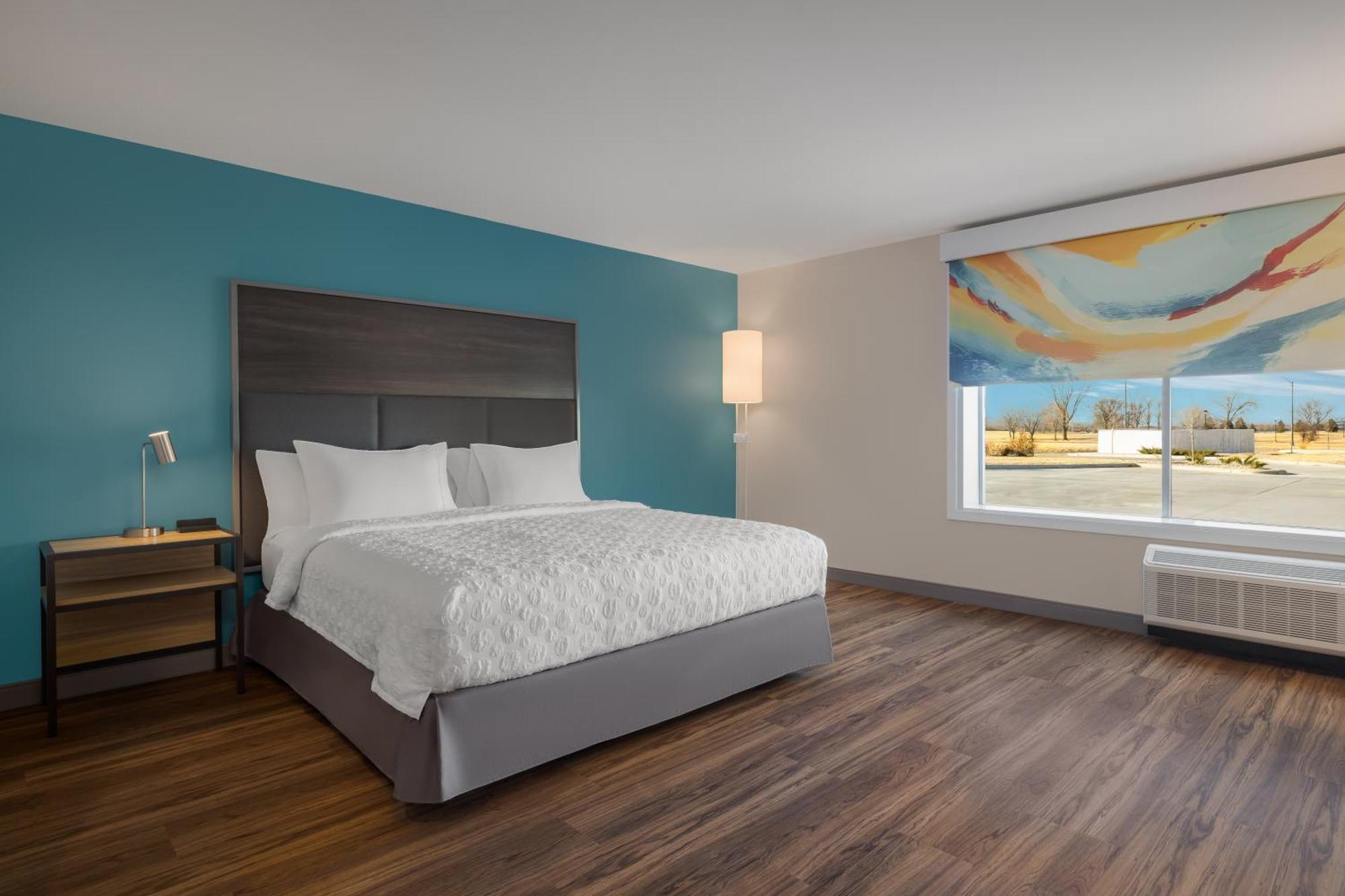 Tru By Hilton Oshkosh Hotel Exterior photo